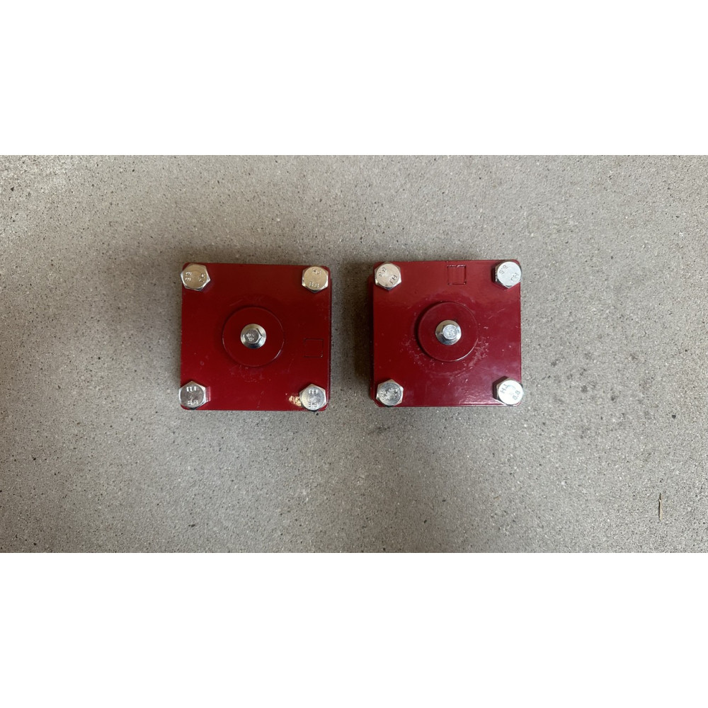 Дифференциал универсальный (разблокиратор оси для мотоблока), пара с болтами Дифференциал универсальный (разблокиратор оси для мотоблока), пара с болтами