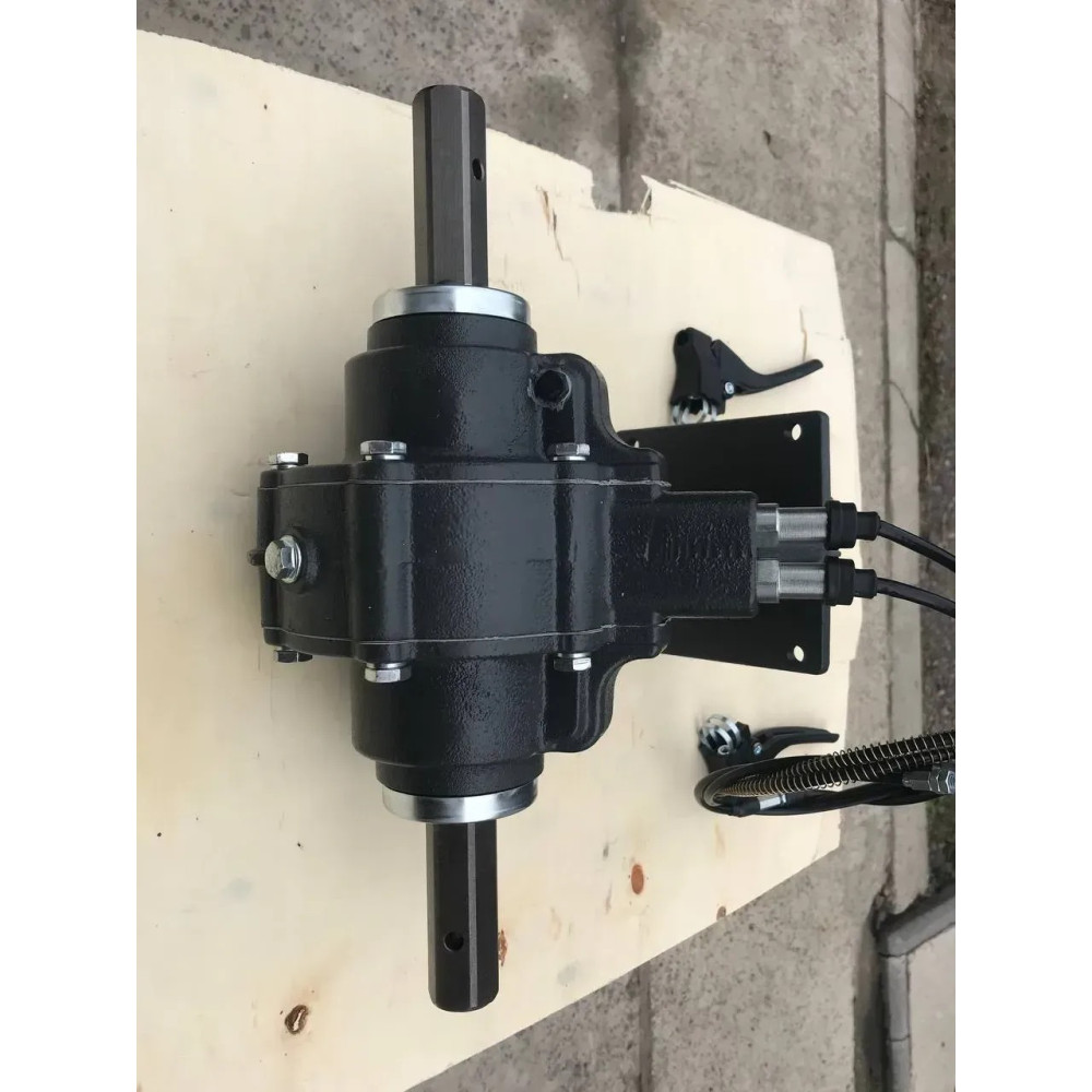 Редуктор с дифференциалами для мотоблока (нога с разблокираторами)