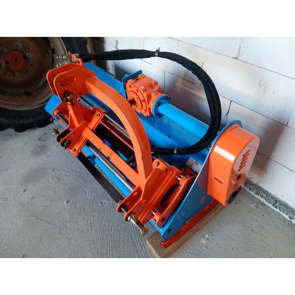 Косилка-мульчер 155 с гидравлическим смещением Stark KMH 155