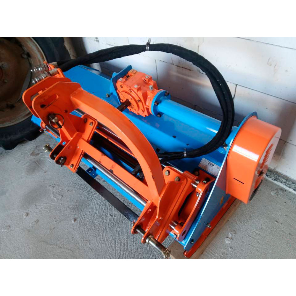 Косилка-мульчер 155 с гидравлическим смещением Stark KMH 155