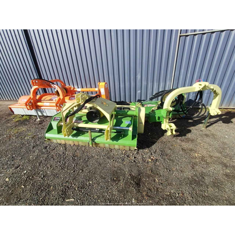 Мульчирователь садовый навесной 1.55 м гидросмещение, откр. крышка Stark KMH 155 + Profi